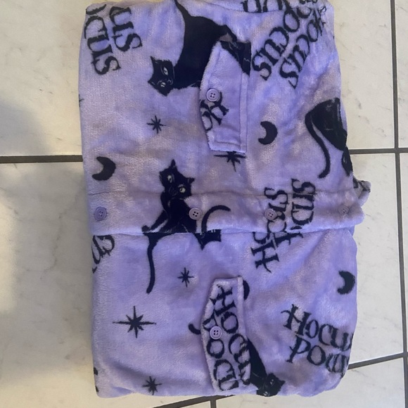 Hocus Pocus Fleece Button Up - Picture 3 of 4